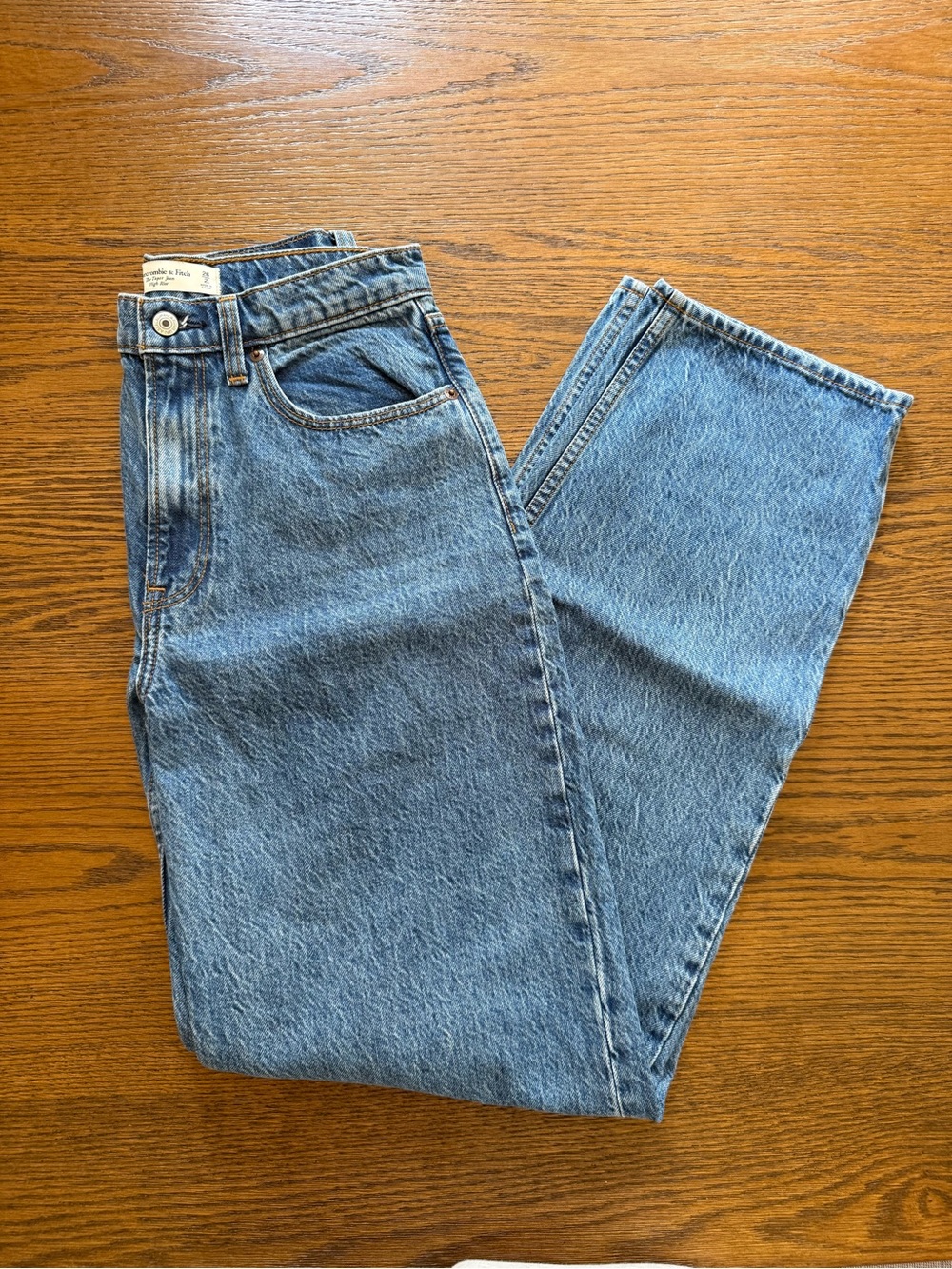 Abercrombie & Fitch “The Taper Jean” High Rise jeans - 26L